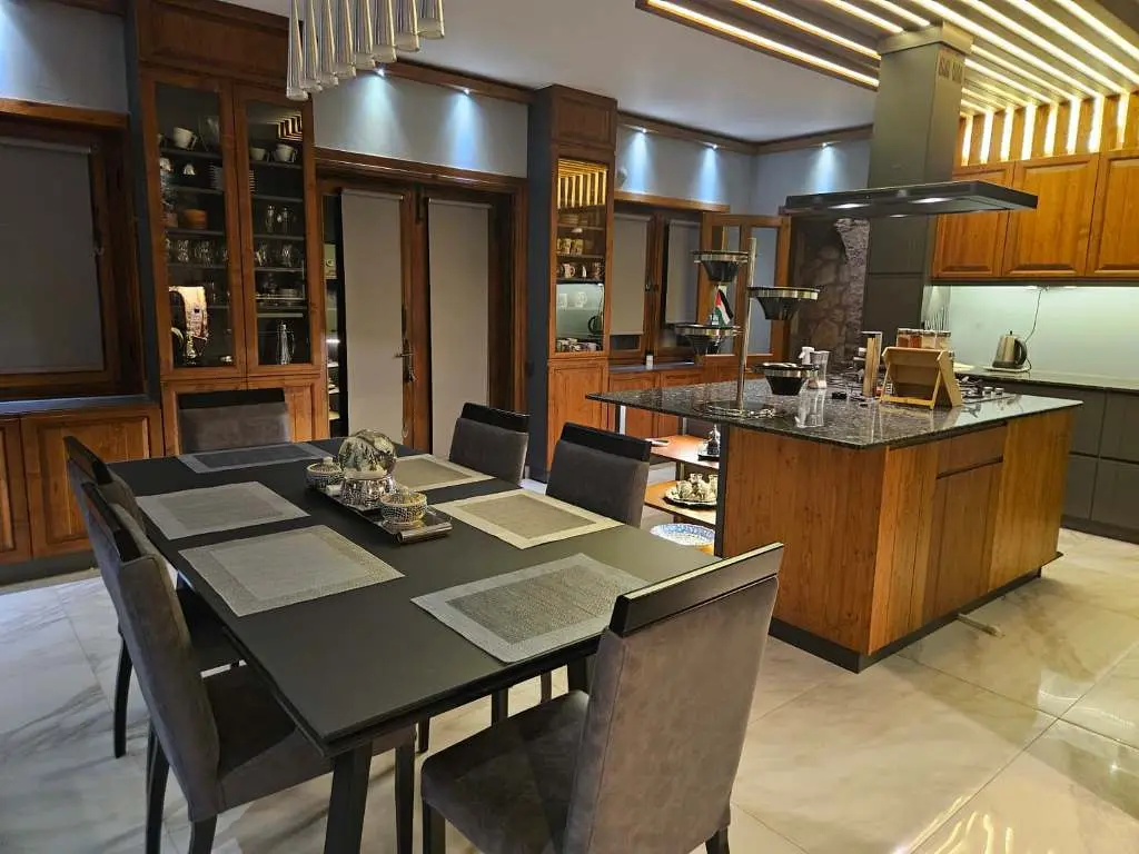 Modern kitchen